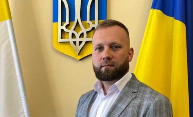 Глава киевского БЭБ Роман Лисаковский оформил семейные активы на мать и занизил их стоимость
